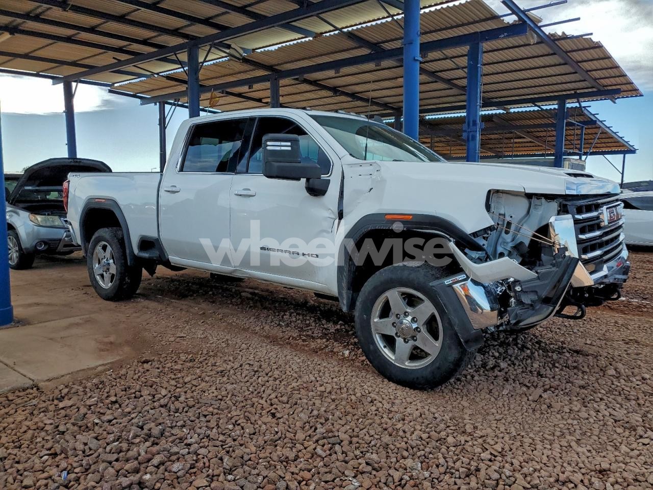 Photo 4 of 2024 GMC SIERRA K2500 SLE (VIN 1GT49ME78RF216127)