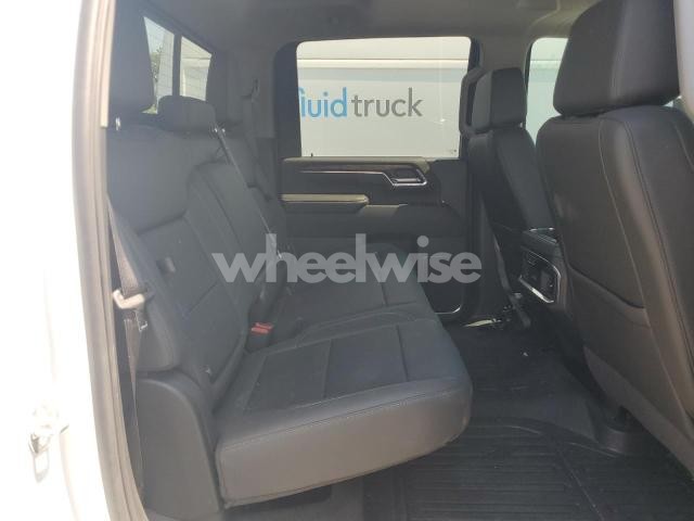 2024 GMC SIERRA K2500 SLT (VIN 1GT49NE78RF367359) main photo