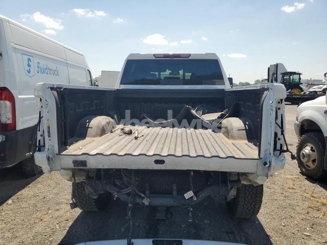 Photo 5 of 2024 GMC SIERRA K2500 SLT (VIN 1GT49NE78RF367359)