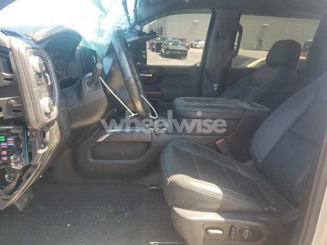 Photo 3 of 2021 GMC SIERRA K2500 SLT (VIN 1GT49NEY1MF111016)
