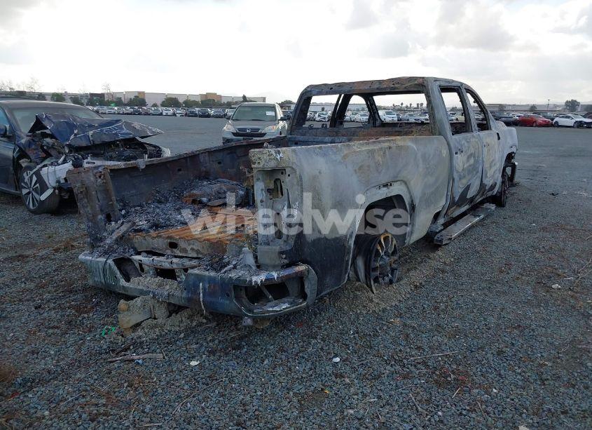 Photo 4 of 2023 Gmc Sierra 2500HD (VIN 1GT49NEY7PF127595)