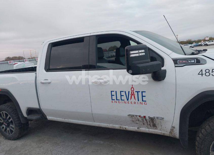 Photo 13 of 2022 Gmc Sierra 2500HD 4WD STANDARD BED AT4 (VIN 1GT49PE75NF165438)