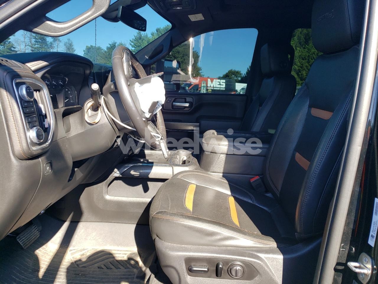 Photo 7 of 2020 GMC SIERRA K2500 AT4 (VIN 1GT49PE7XLF276581)