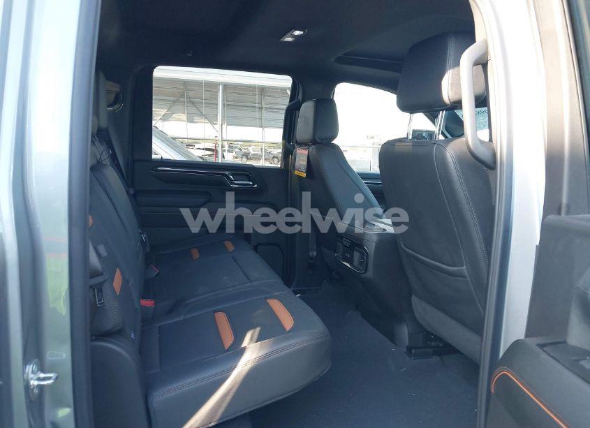 Photo 8 of 2024 Gmc Sierra 2500HD 4WD STANDARD BED AT4 (VIN 1GT49PEY7RF375683)