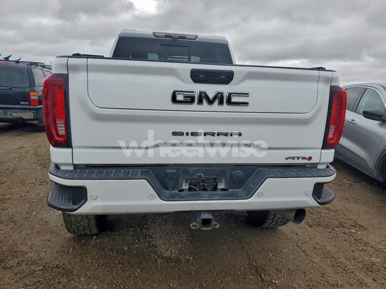 Photo 6 of 2021 GMC SIERRA K2500 AT4 (VIN 1GT49PEYXMF115643)