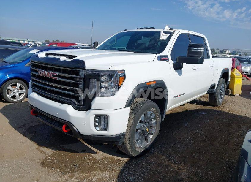 Photo 2 of 2022 Gmc Sierra 2500HD 4WD STANDARD BED AT4 (VIN 1GT49PEYXNF194149)