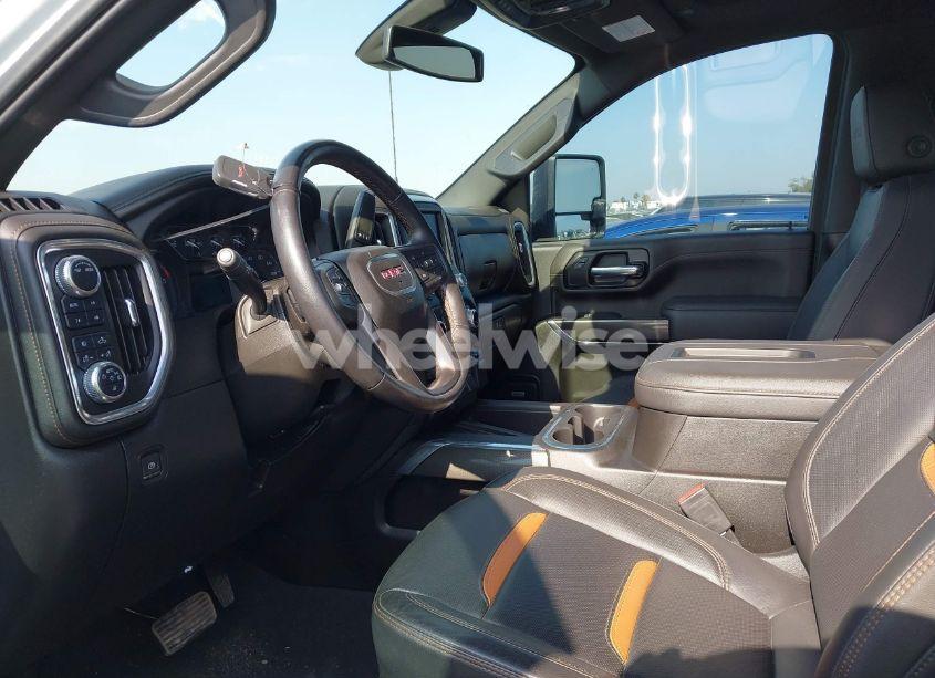 Photo 6 of 2022 Gmc Sierra 2500HD 4WD STANDARD BED AT4 (VIN 1GT49PEYXNF194149)