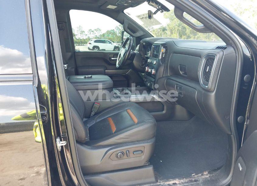 Photo 5 of 2023 Gmc Sierra 2500HD 4WD STANDARD BED AT4 (VIN 1GT49PEYXPF135119)