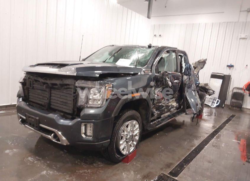 Photo 2 of 2020 Gmc Sierra 2500HD (VIN 1GT49RE79LF222913)