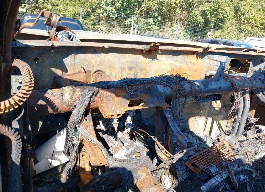 Photo 6 of 2022 Gmc Sierra 2500HD 4WD LONG BED DENALI/4WD STANDARD BED DENALI (VIN 1GT49REY0NF230409)