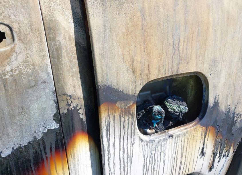 Photo 8 of 2022 Gmc Sierra 2500HD 4WD LONG BED DENALI/4WD STANDARD BED DENALI (VIN 1GT49REY0NF230409)