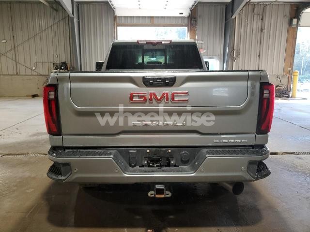 Photo 12 of 2024 GMC SIERRA K2500 DENALI (VIN 1GT49REY0RF272519)