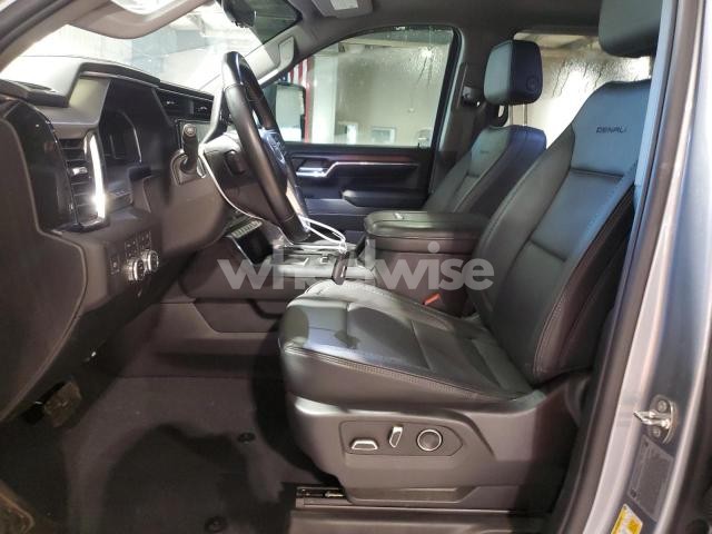 Photo 2 of 2024 GMC SIERRA K2500 DENALI (VIN 1GT49REY0RF272519)