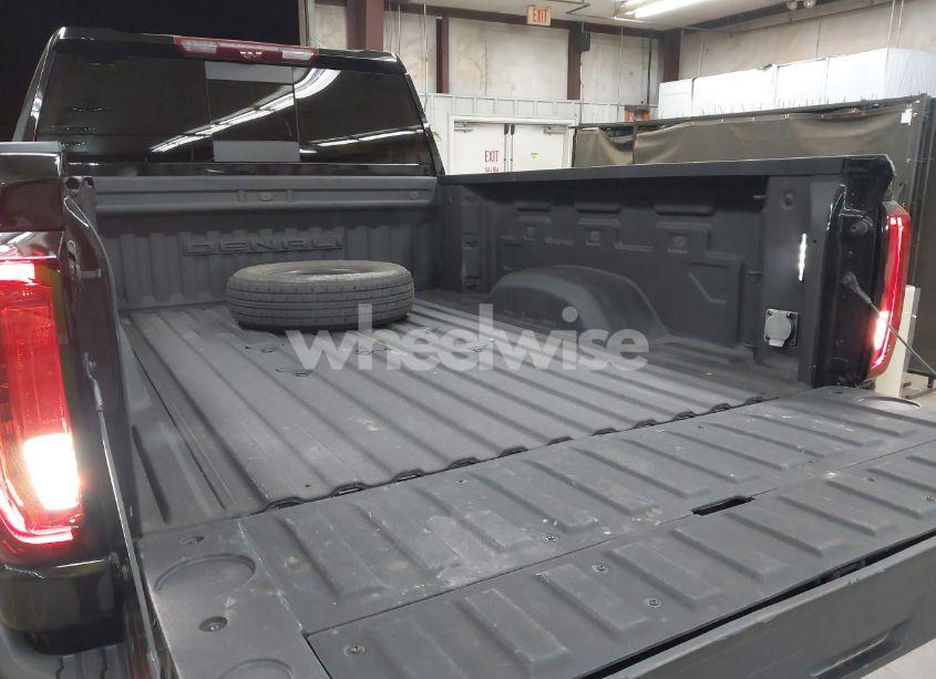 Photo 6 of 2022 Gmc Sierra 2500HD 4WD STANDARD BED DENALI (VIN 1GT49REY2NF153476)