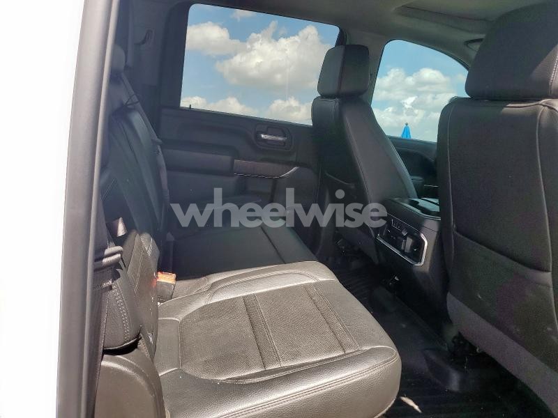 Photo 5 of 2020 GMC SIERRA K2500 DENALI (VIN 1GT49REY4LF307635)