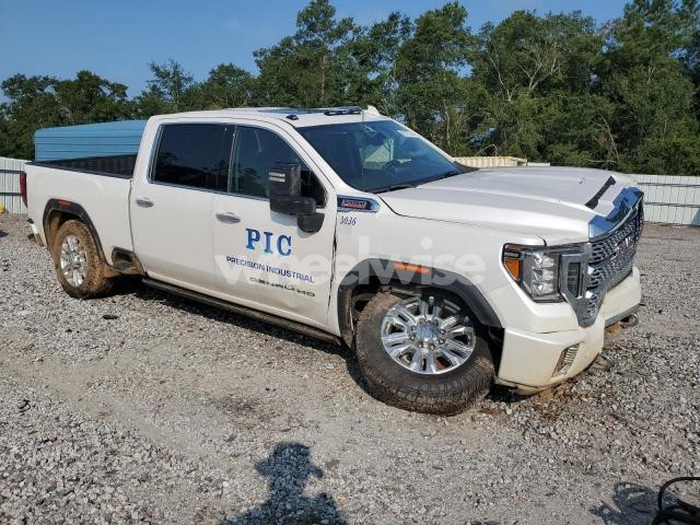 Photo 4 of 2022 GMC SIERRA K2500 DENALI (VIN 1GT49REY5NF309395)