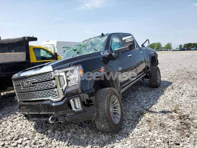 Photo 2 of 2022 GMC SIERRA K2500 DENALI (VIN 1GT49REY6NF237767)