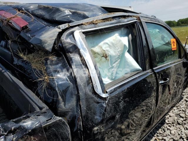 Photo 3 of 2022 GMC SIERRA K2500 DENALI (VIN 1GT49REY6NF237767)