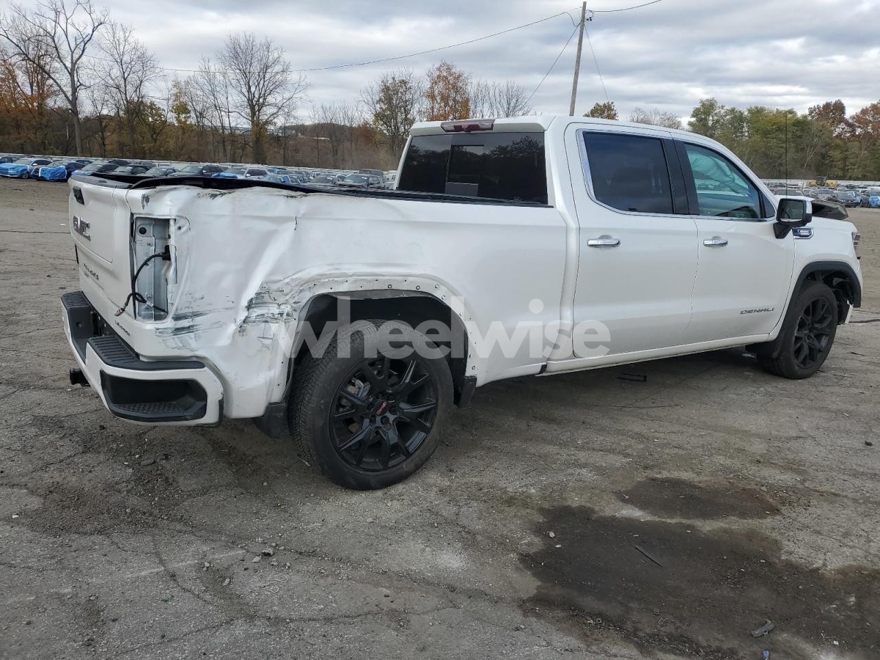 Photo 3 of 2022 GMC SIERRA K1500 DENALI (VIN 1GT49REY6PF121827)