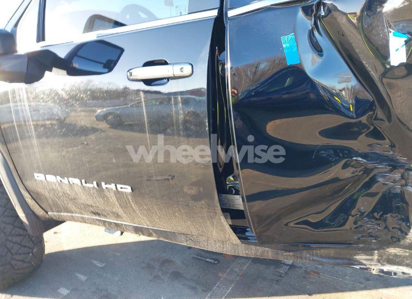 Photo 13 of 2020 Gmc Sierra 2500HD 4WD STANDARD BED DENALI (VIN 1GT49REY7LF174983)