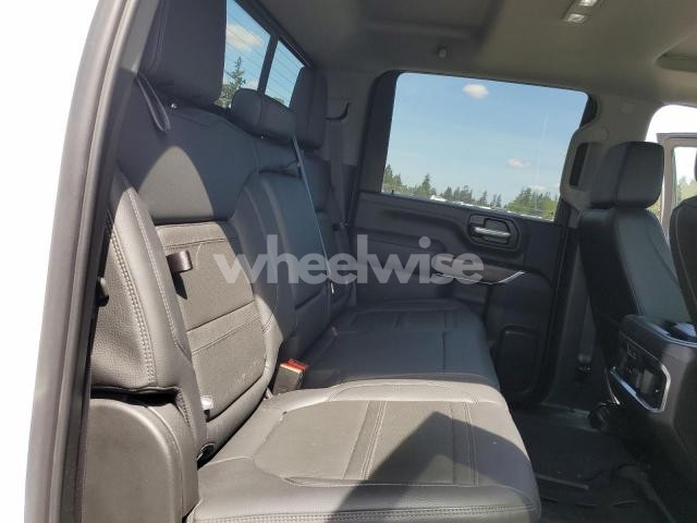 Photo 9 of 2022 GMC SIERRA K2500 DENALI (VIN 1GT49REY8NF104346)
