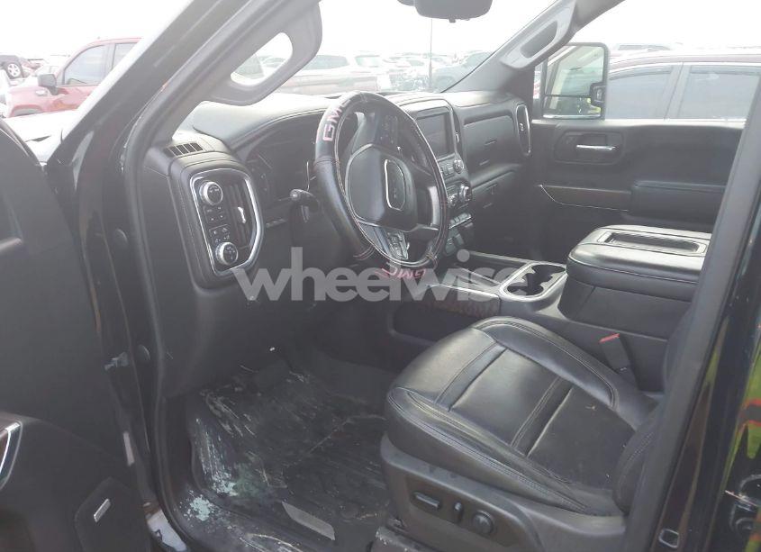 Photo 5 of 2020 Gmc Sierra 2500HD 4WD STANDARD BED DENALI (VIN 1GT49REY9LF103820)