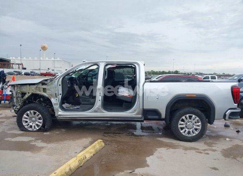 Photo 18 of 2022 Gmc Sierra 2500HD 4WD STANDARD BED DENALI (VIN 1GT49REY9NF207338)