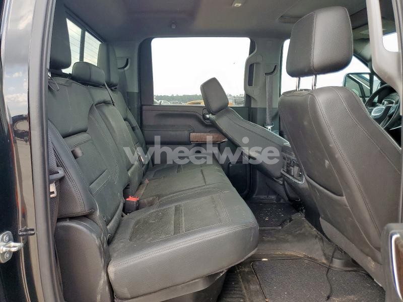 Photo 5 of 2021 GMC SIERRA K2500 DENALI (VIN 1GT49REYXMF240928)