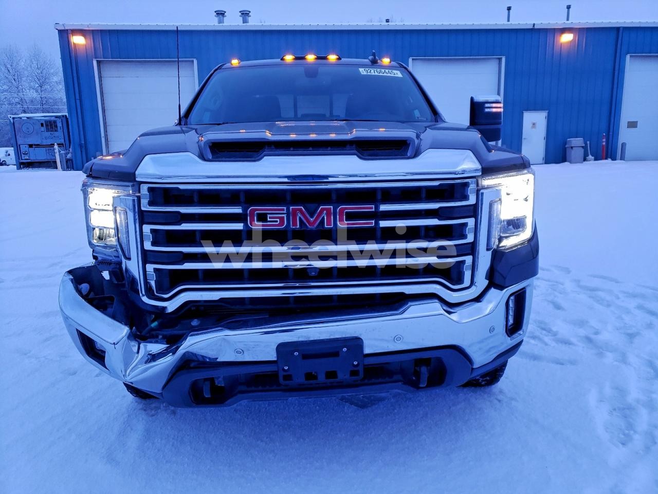 Photo 5 of 2022 GMC SIERRA K3500 SLT (VIN 1GT49UEY1NF198394)