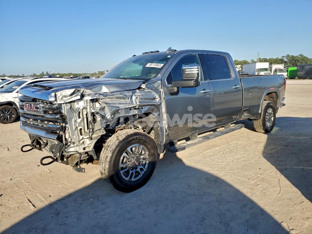 2024 GMC SIERRA K3500 SLT (VIN 1GT49UEYXRF257660) main photo