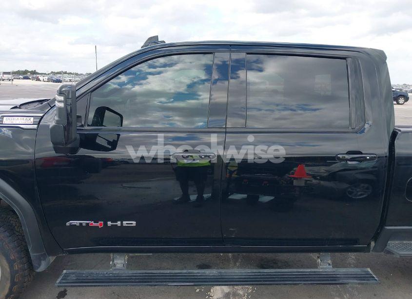 Photo 15 of 2022 Gmc Sierra 3500HD 4WD STANDARD BED AT4 (VIN 1GT49VEY1NF256302)