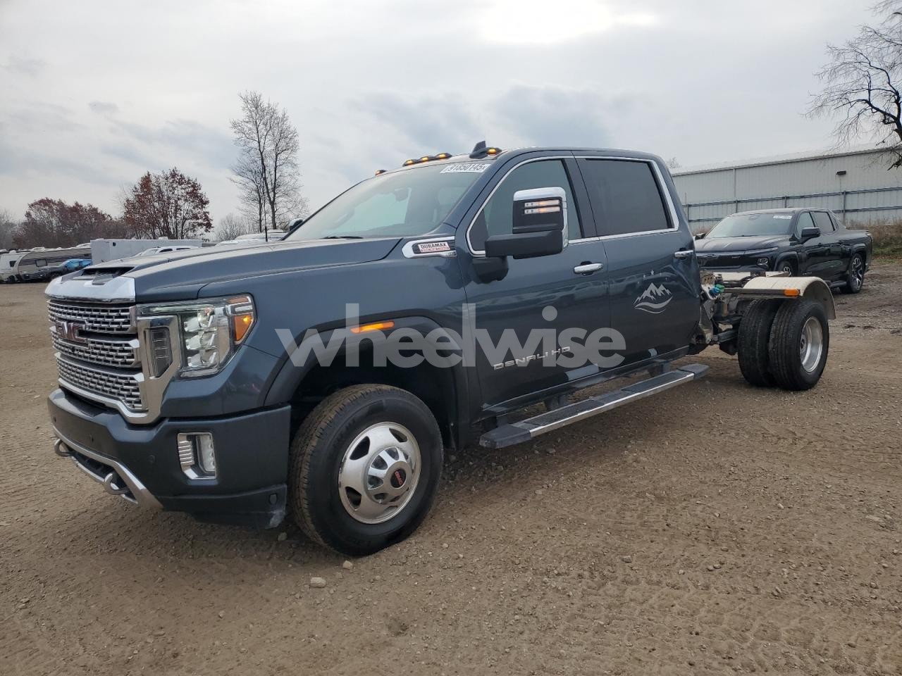 2020 GMC SIERRA TRUCK CAB AND CHASSIS (VIN 1GT49WEY1LF280232) main photo