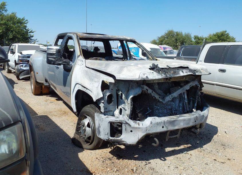 Photo 2 of 2020 Gmc Sierra 3500HD (VIN 1GT49WEY1LF294437)