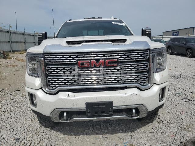 2022 GMC SIERRA K3500 DENALI N/A (VIN 1GT49WEY5NF360619) main photo