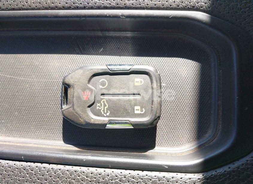 Photo 10 of 2020 Gmc Sierra 3500HD 4WD STANDARD BED DENALI (VIN 1GT49WEY8LF189829)