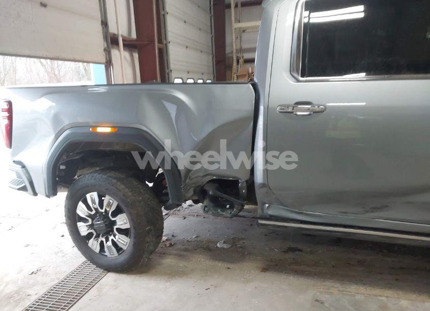 Photo 11 of 2024 Gmc Sierra 3500HD 4WD STANDARD BED DENALI (VIN 1GT49WEY9RF196703)