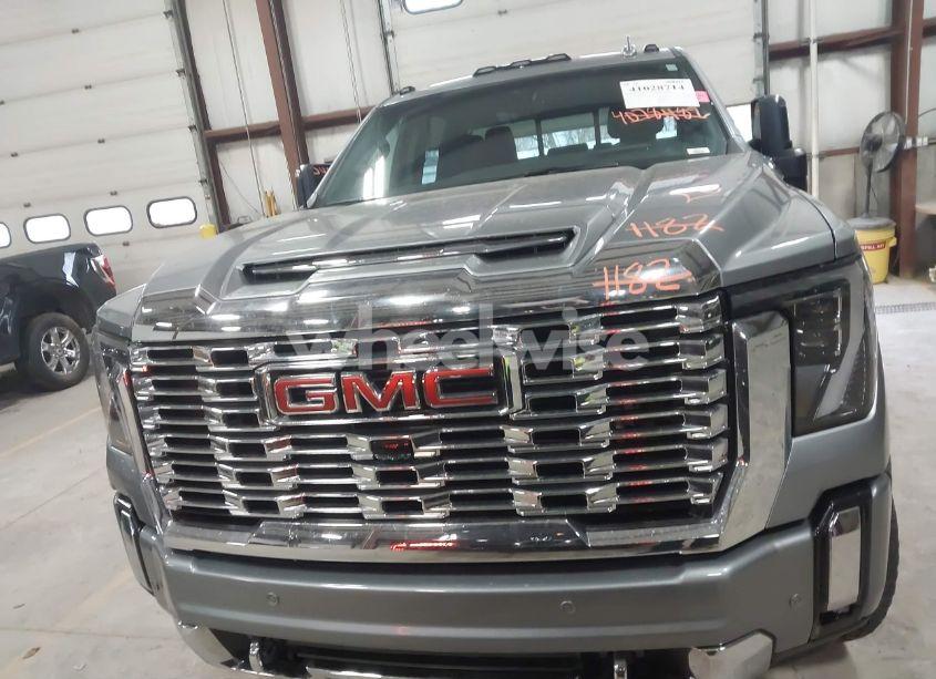 Photo 12 of 2024 Gmc Sierra 3500HD 4WD STANDARD BED DENALI (VIN 1GT49WEY9RF196703)