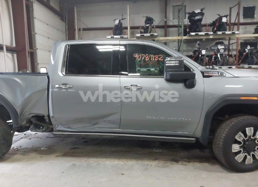 Photo 13 of 2024 Gmc Sierra 3500HD 4WD STANDARD BED DENALI (VIN 1GT49WEY9RF196703)