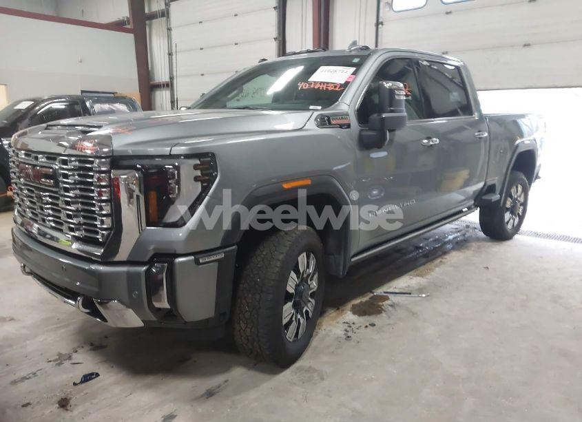 Photo 2 of 2024 Gmc Sierra 3500HD 4WD STANDARD BED DENALI (VIN 1GT49WEY9RF196703)