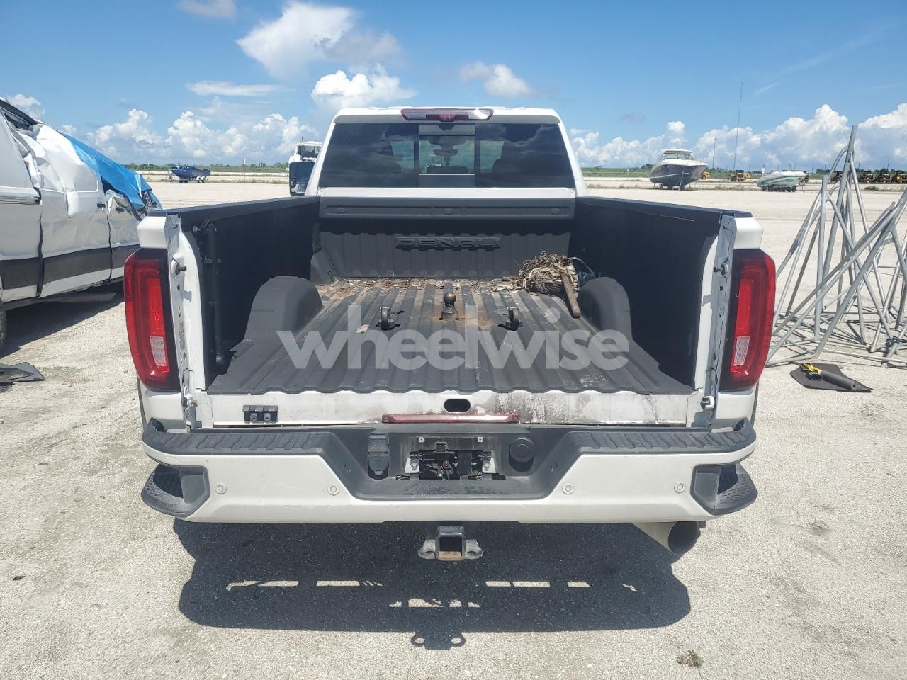 Photo 6 of 2023 GMC SIERRA K3500 DENALI (VIN 1GT49WEYXPF212811)