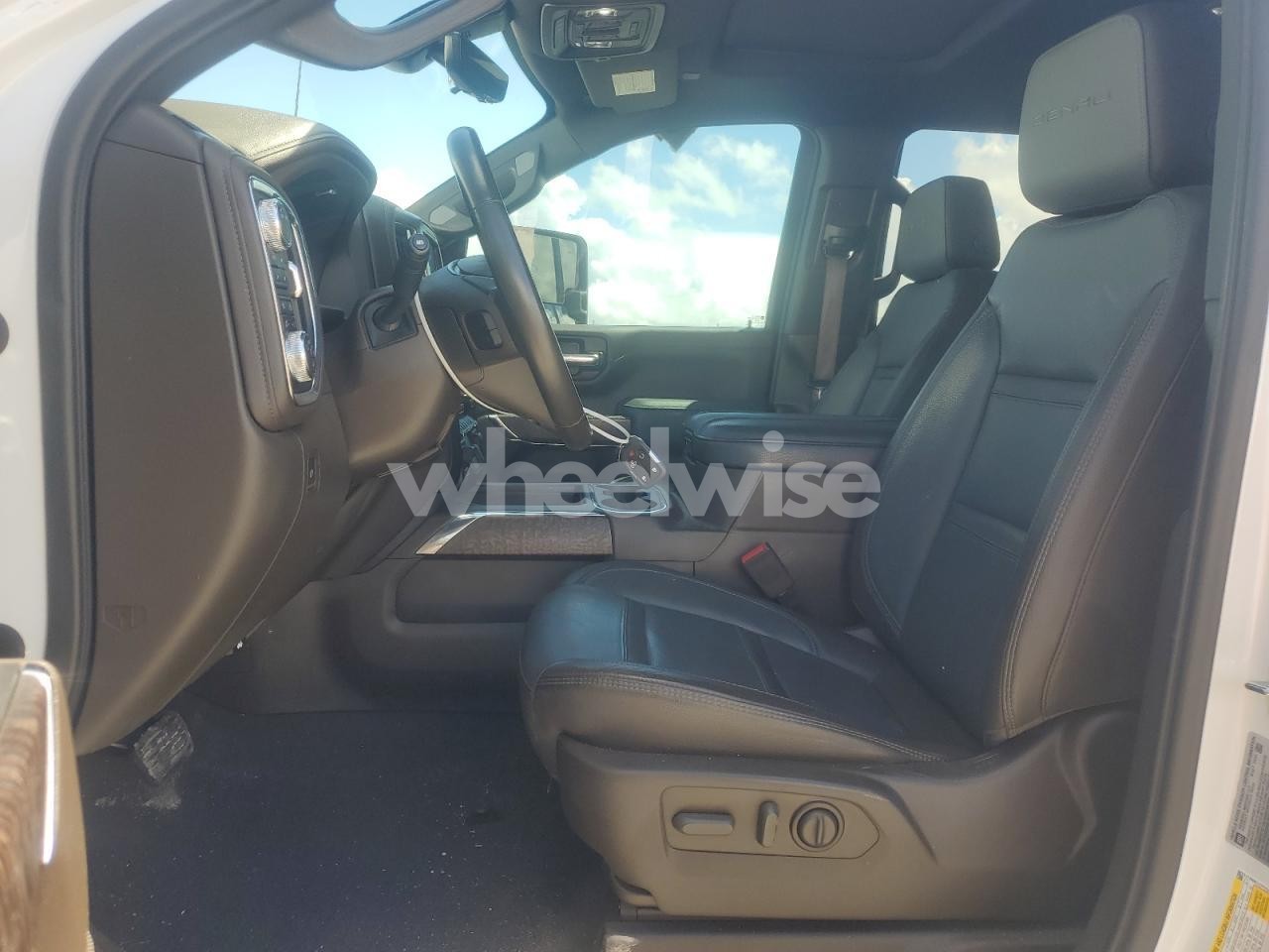 Photo 7 of 2023 GMC SIERRA K3500 DENALI (VIN 1GT49WEYXPF212811)