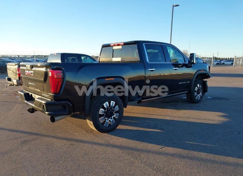 Photo 4 of 2024 Gmc Sierra 3500HD 4WD STANDARD BED DENALI (VIN 1GT49WEYXRF415006)
