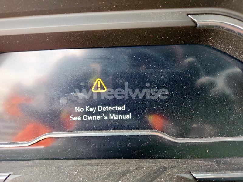 Photo 9 of 2024 GMC SIERRA K3500 DENALI ULTIMATE (VIN 1GT49YEY7RF381540)