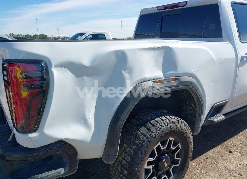 Photo 17 of 2024 Gmc Sierra 2500HD 4WD STANDARD BED AT4X (VIN 1GT49ZEYXRF302884)