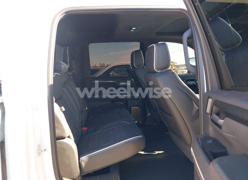 Photo 6 of 2024 Gmc Sierra 2500HD 4WD STANDARD BED AT4X (VIN 1GT49ZEYXRF302884)