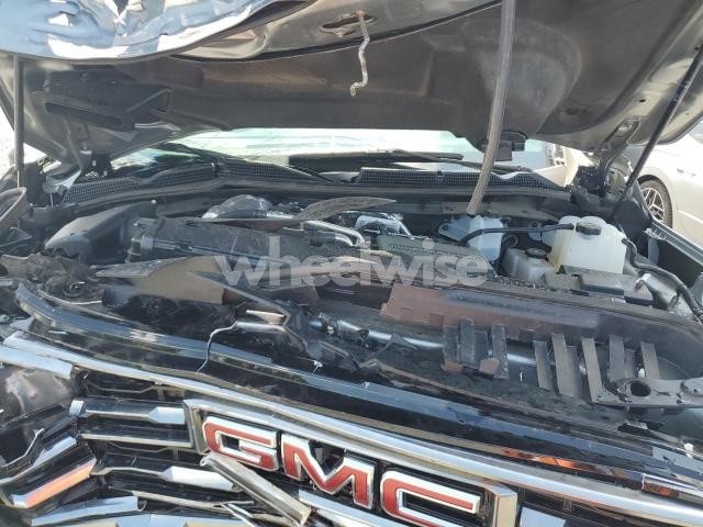 Photo 10 of 2025 GMC SIERRA K2500 AT4 (VIN 1GT4UPEY7SF130161)