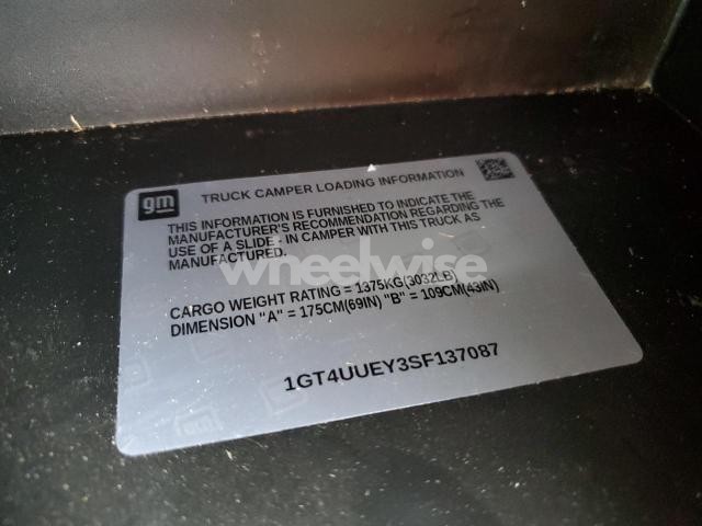 Photo 2 of 2025 GMC SIERRA K3500 SLT (VIN 1GT4UUEY3SF137087)