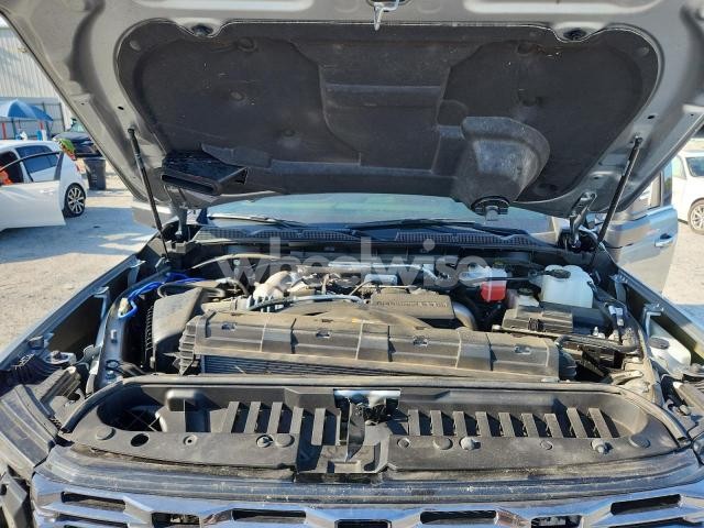 Photo 3 of 2025 GMC SIERRA K2500 DENALI ULTIMATE (VIN 1GT4UXEY6SF102058)