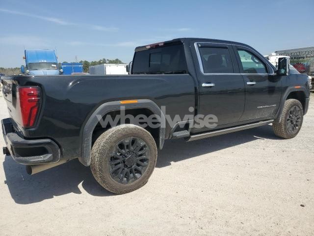 Photo 2 of 2025 GMC SIERRA K2500 DENALI ULTIMATE (VIN 1GT4UXEYXSF192623)