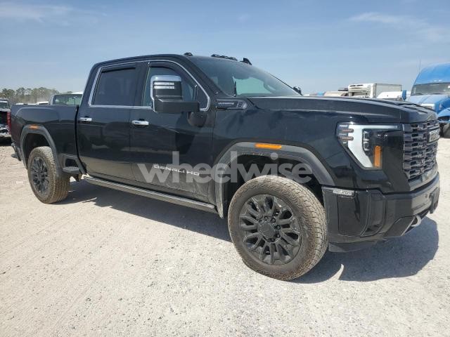 Photo 4 of 2025 GMC SIERRA K2500 DENALI ULTIMATE (VIN 1GT4UXEYXSF192623)